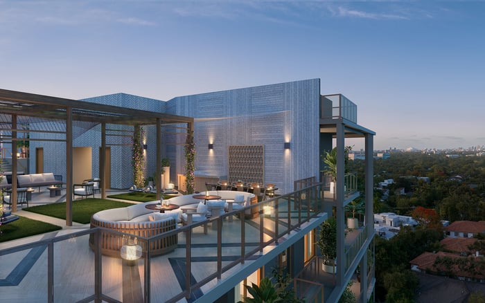 The Residence-Management Test During Private-Aviation Peak Season in South Florida: Guest-Suite Priority, Peak-Period Blackouts, and Cancellation Penalties in Coconut Grove