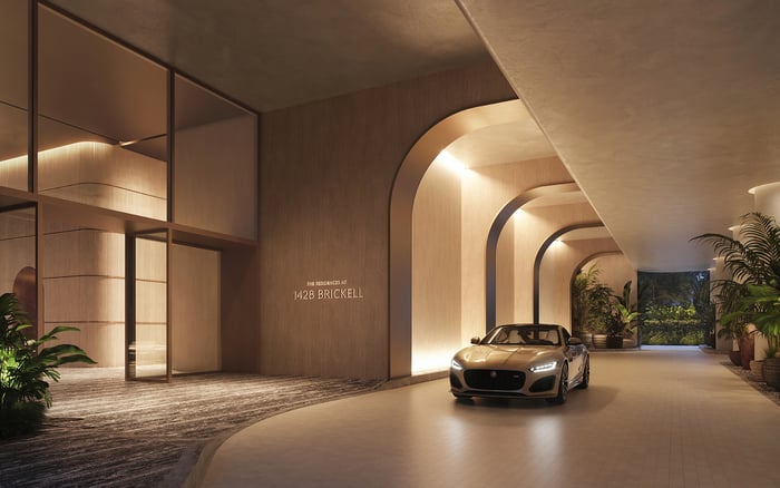 How Brickell and Bal Harbour Serve Different Buyers Seeking Entertaining, Private Dining, and Event-Week Privacy