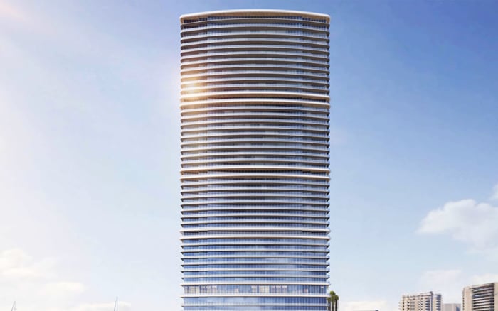 Cash or Portfolio Financing for Paris Buyers Purchasing in North Bay Village: What Changes the Strategy