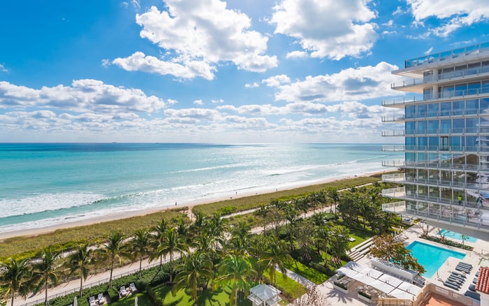 The Serious Buyer’s Checklist for The Surf Club Four Seasons Surfside: How Beach-Service Hours and Seasonal Staffing Affect the Resort-Living Promise
