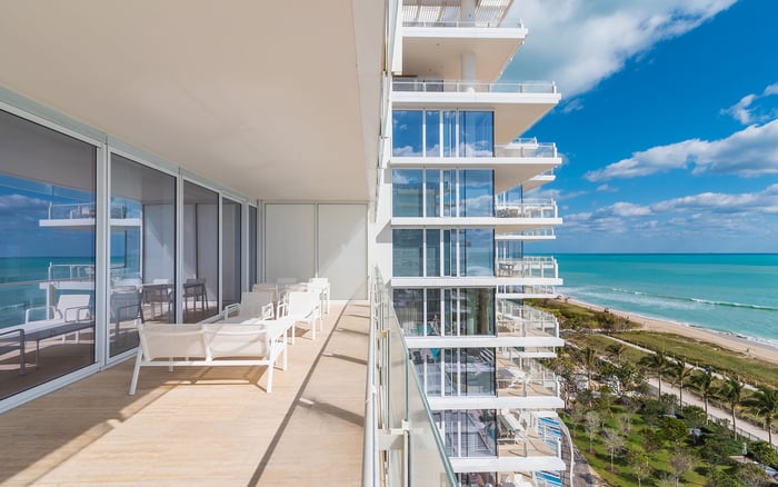 Resale Strategy at Four Seasons Residences Coconut Grove: What 2026 Buyers Should Consider Before Paying for Premium Lines