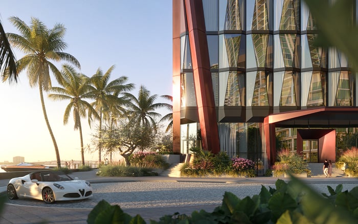 EDITION Edgewater vs Villa Miami: The Quiet Trade-Off Between Pet Logistics, Service Elevators, and House-Rule Flexibility