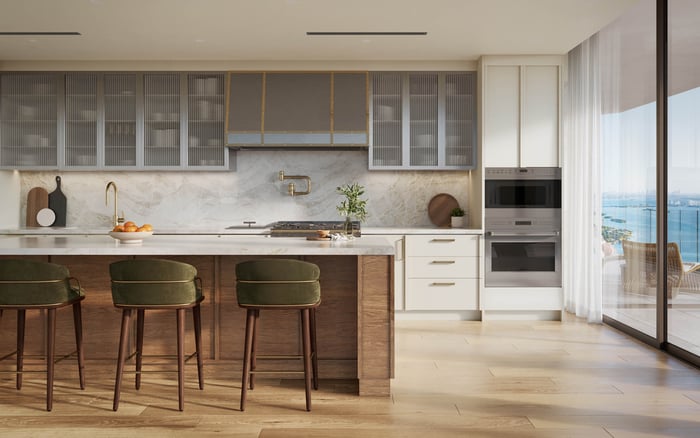 Edgewater for Buyers Focused on Seasonal Ownership: What to Understand Before Choosing a Residence