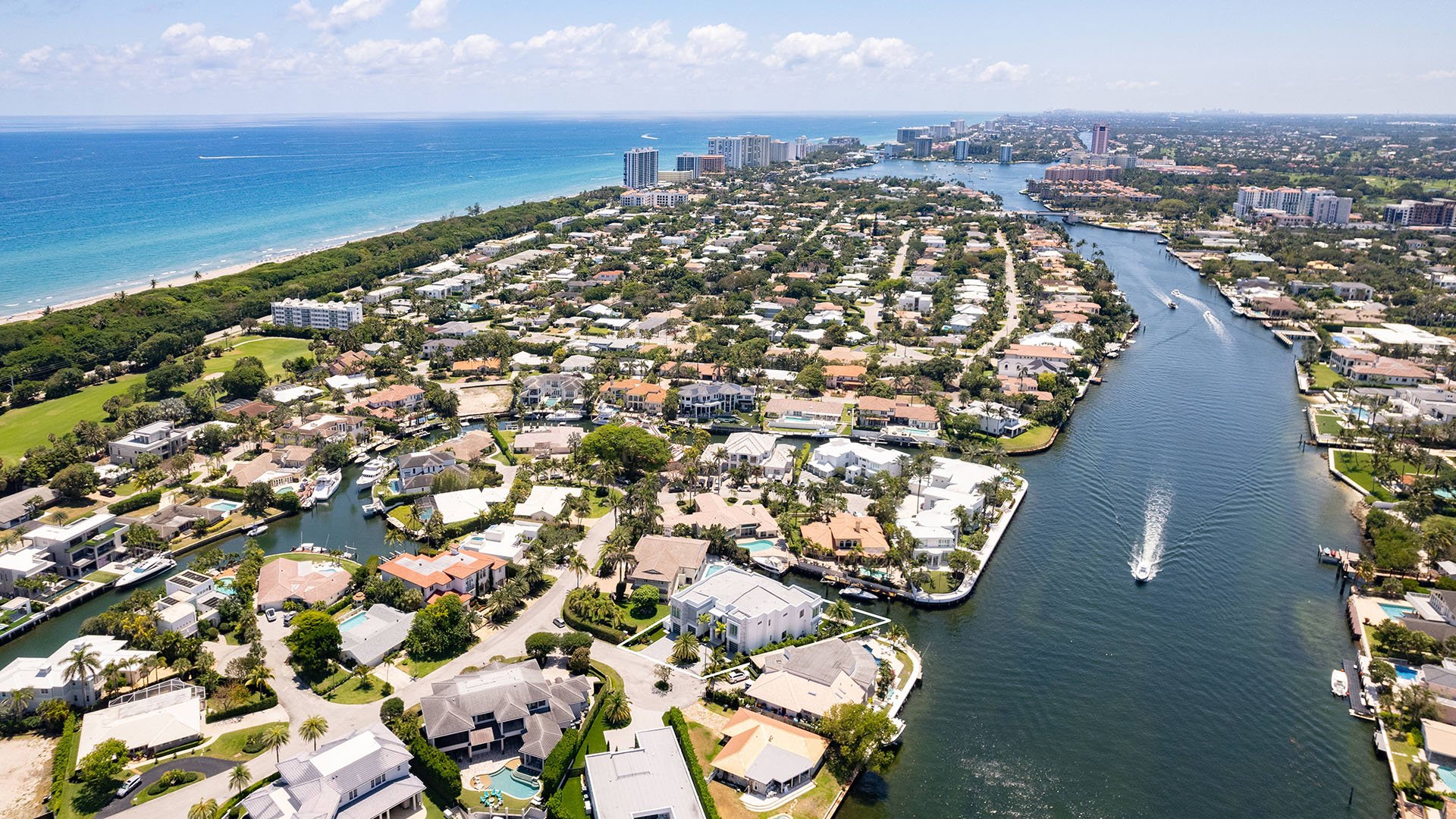 Boca Raton: Where Country Club Living Meets Upscale Condo Luxury