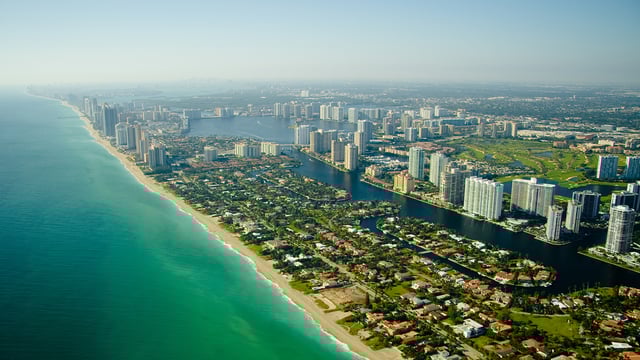 Bal Harbour vs. Sunny Isles: Which Oceanfront Enclave Best Fits Your Lifestyle in 2025?