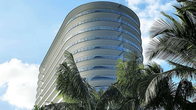 Eighty Seven Park Surfside vs. The Perigon Miami Beach: Park-side serenity versus direct ocean emphasis