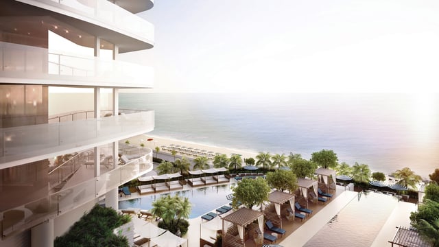 Childproof Balcony Systems: 321 Ocean Drive vs 1 Waterplace Fort Lauderdale Safety