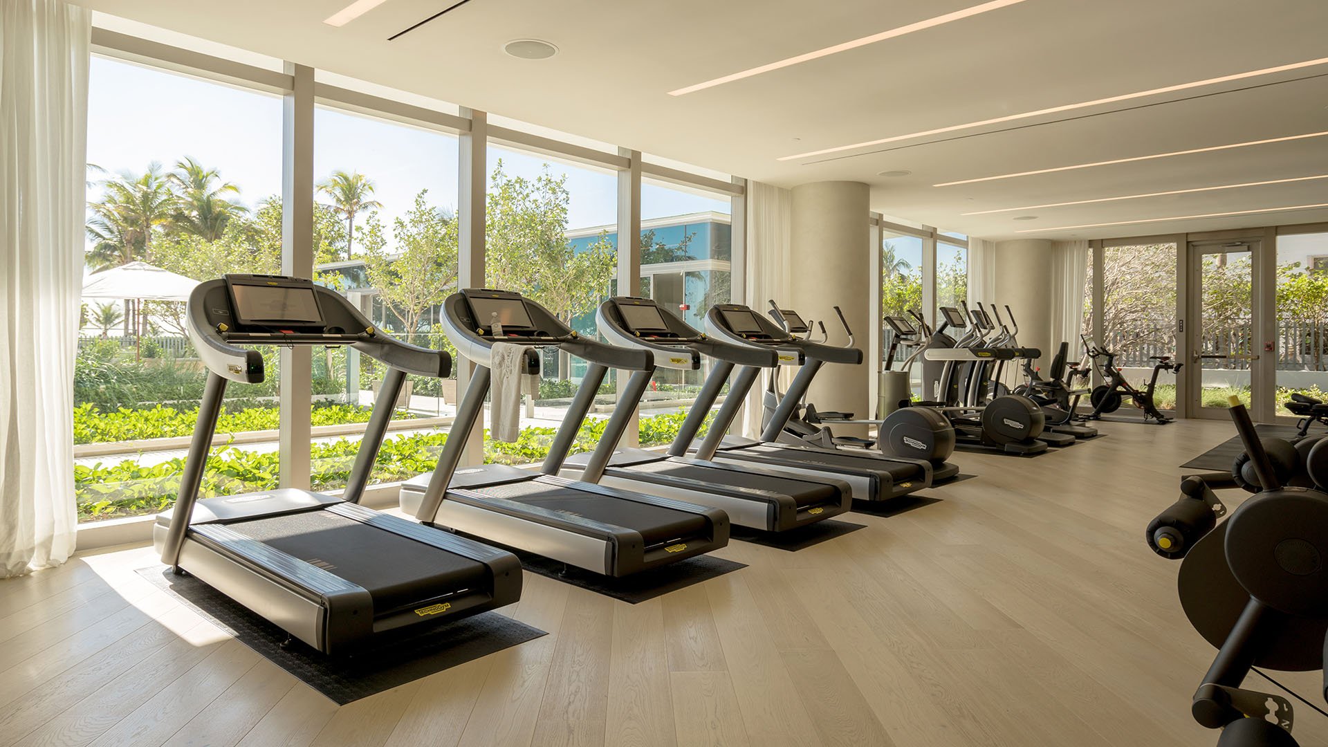 Oceana Bal Harbour: A Practical Look at Garage Security for Full-Time Owners