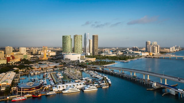 One Thousand Museum Downtown Miami: What Buyers Should Ask About Private-Club Overlap