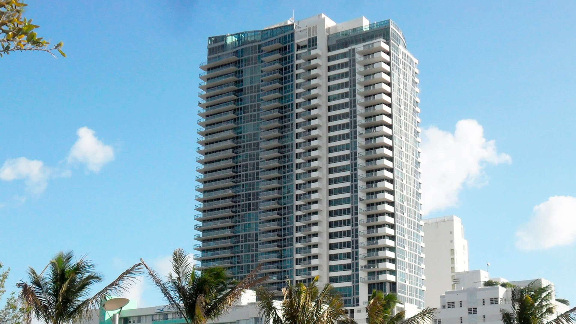 Best Branded Residences in Miami Beach for City Convenience with Beach Access