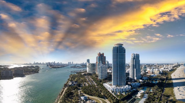 Why Ultra-Wealth Buyers Keep Choosing South Florida: Taxes, Privacy, and Record-Setting Waterfront Trades