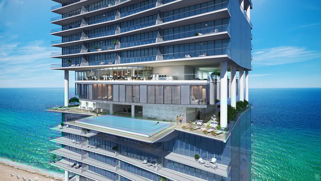 Regalia Sunny Isles Beach vs Turnberry Ocean Club Sunny Isles: mansion-scale residences or a private-club atmosphere?