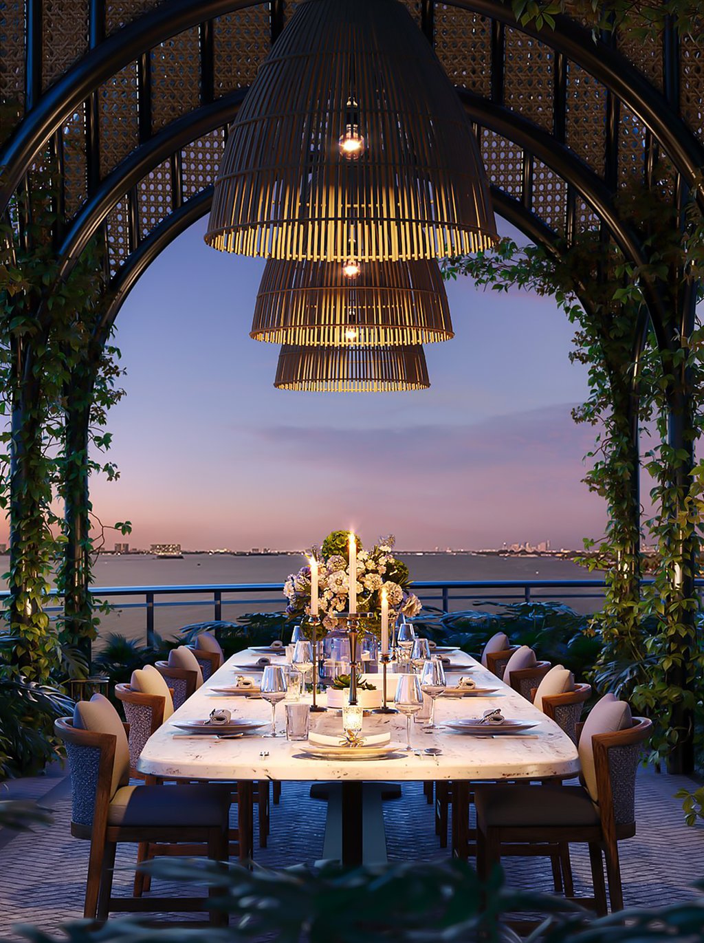 Home to an exquisite waterfront restaurant, offering the best of indoor and outdoor dining experiences. Overlooking the mesmerizing Biscayne Bay, this unique dining venue is the epitome of waterfront luxury.